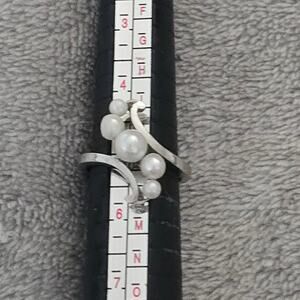 Sterling Silver Faux Pearl Cluster Ring Size 6